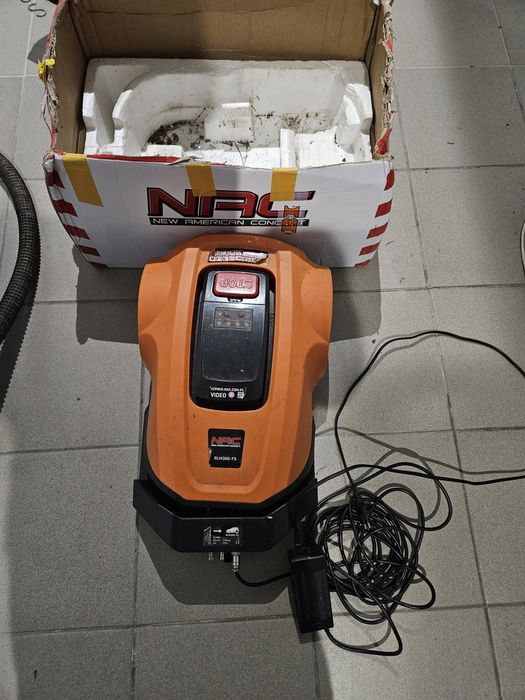 Robot koszacy Nac rlm300 uszkodzony