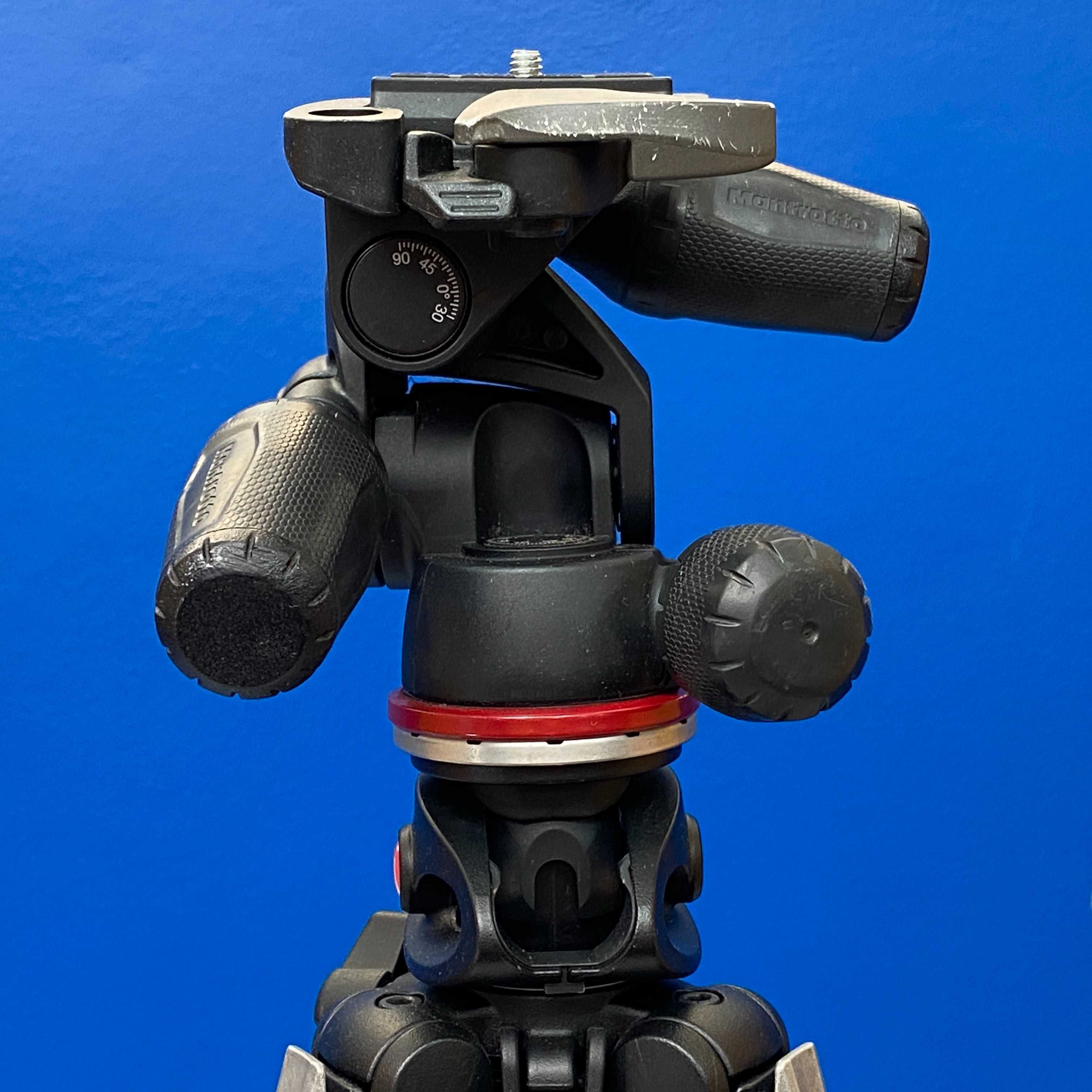 Tripé Manfrotto MT290DUA3 + Cabeça 3-Way MH804-3W