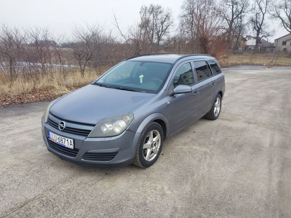 Opel Astra H 2005 świeży przegląd i OC