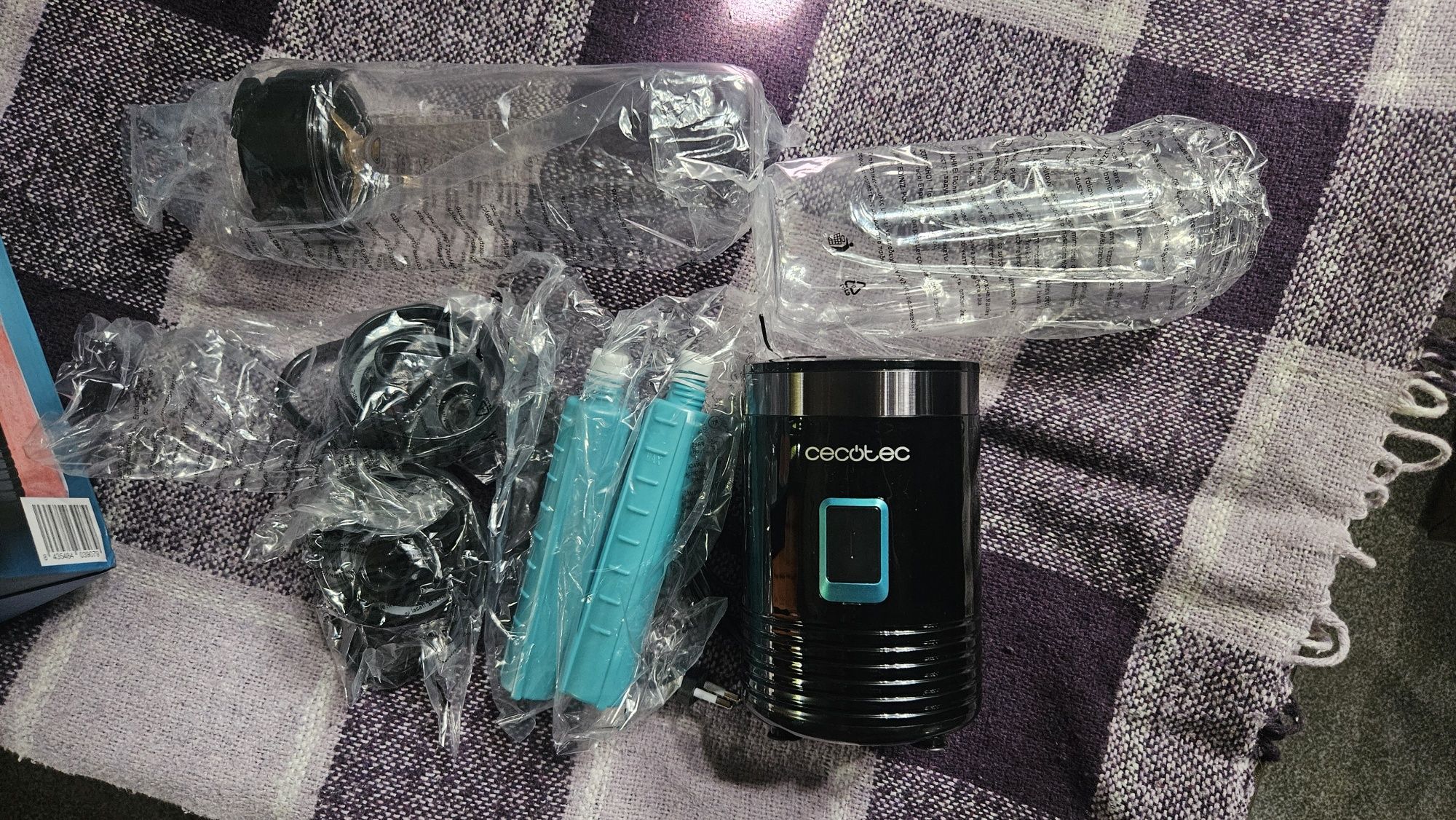 Блендер Cecotec Power Titanium 350 EasyGo Smoothie