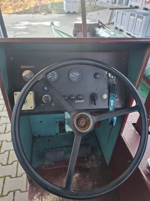 Kombajn do wisni samojezdny Munckhof sadowniczy sliw jablek sadu