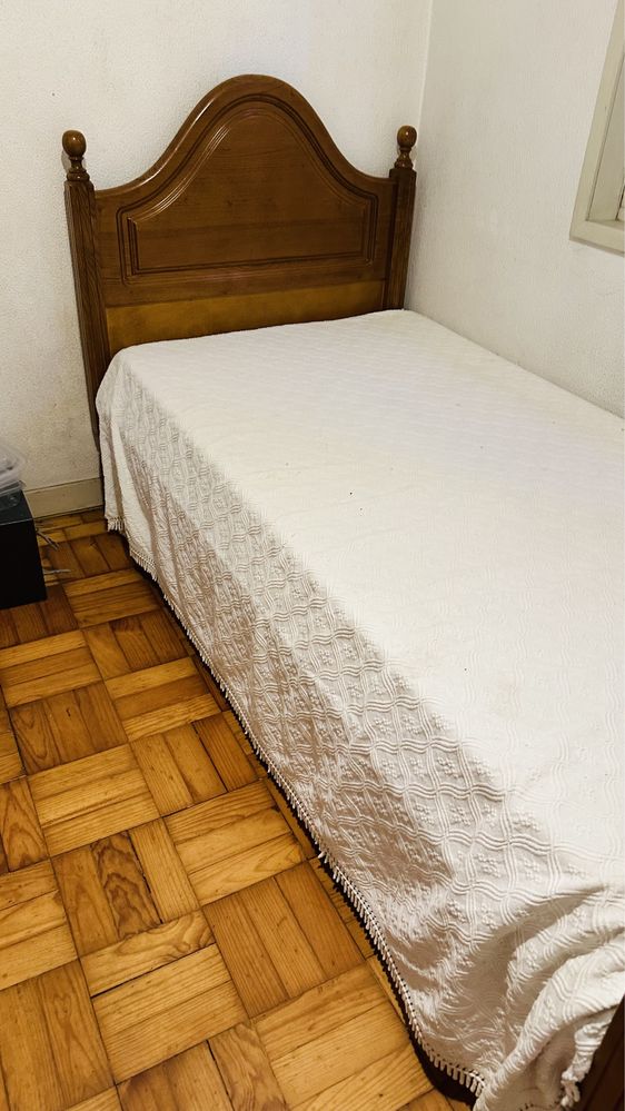 Cama de solteiro