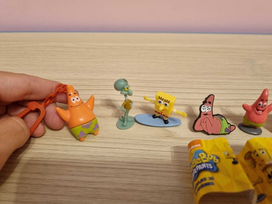 10 sztuk Figurki SpongeBob Jajko Niespodzianka Zestaw Zabawek Brelok