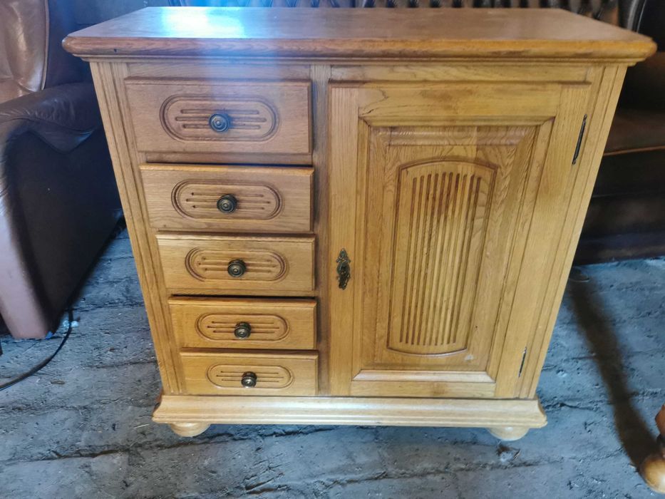 Komplet komoda i sekretarzyk