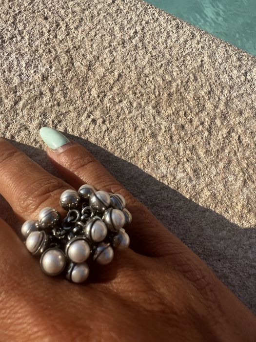 Anel da marca Swatch Prateado.