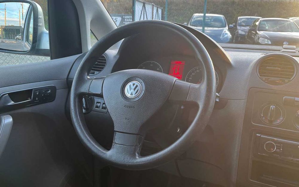 Volkswagen Caddy 2009
