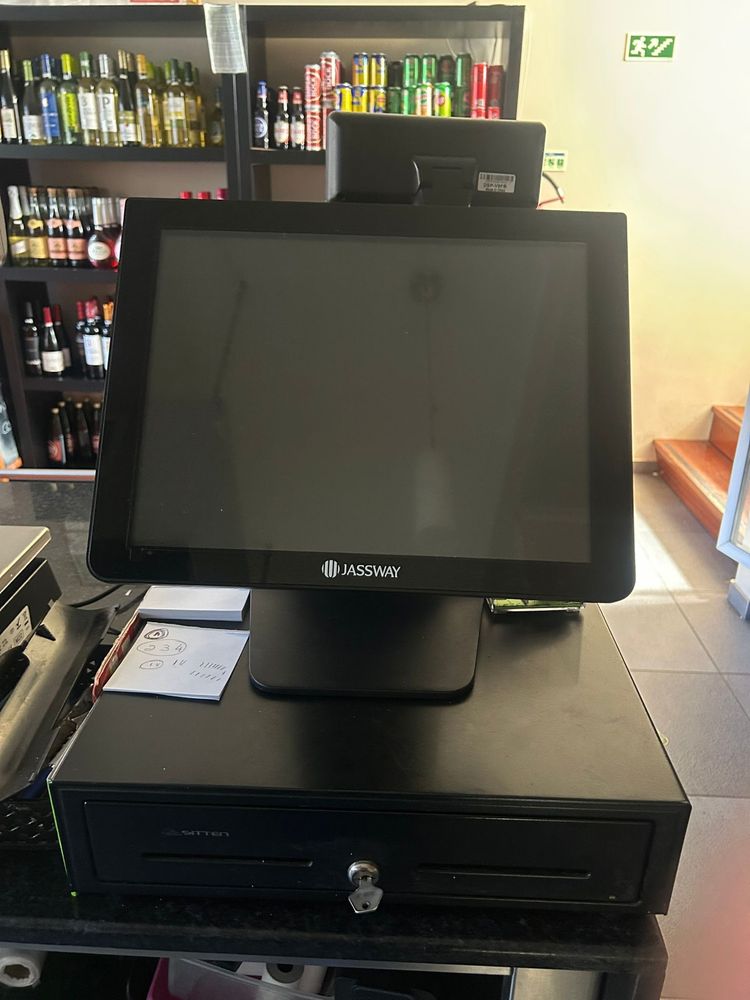POS Touch Jassway e UPS APC