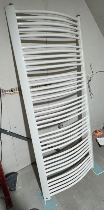 Grzejnik łazienkowy ręcznikowiec drabinkowy Enix focus F 174x75cm