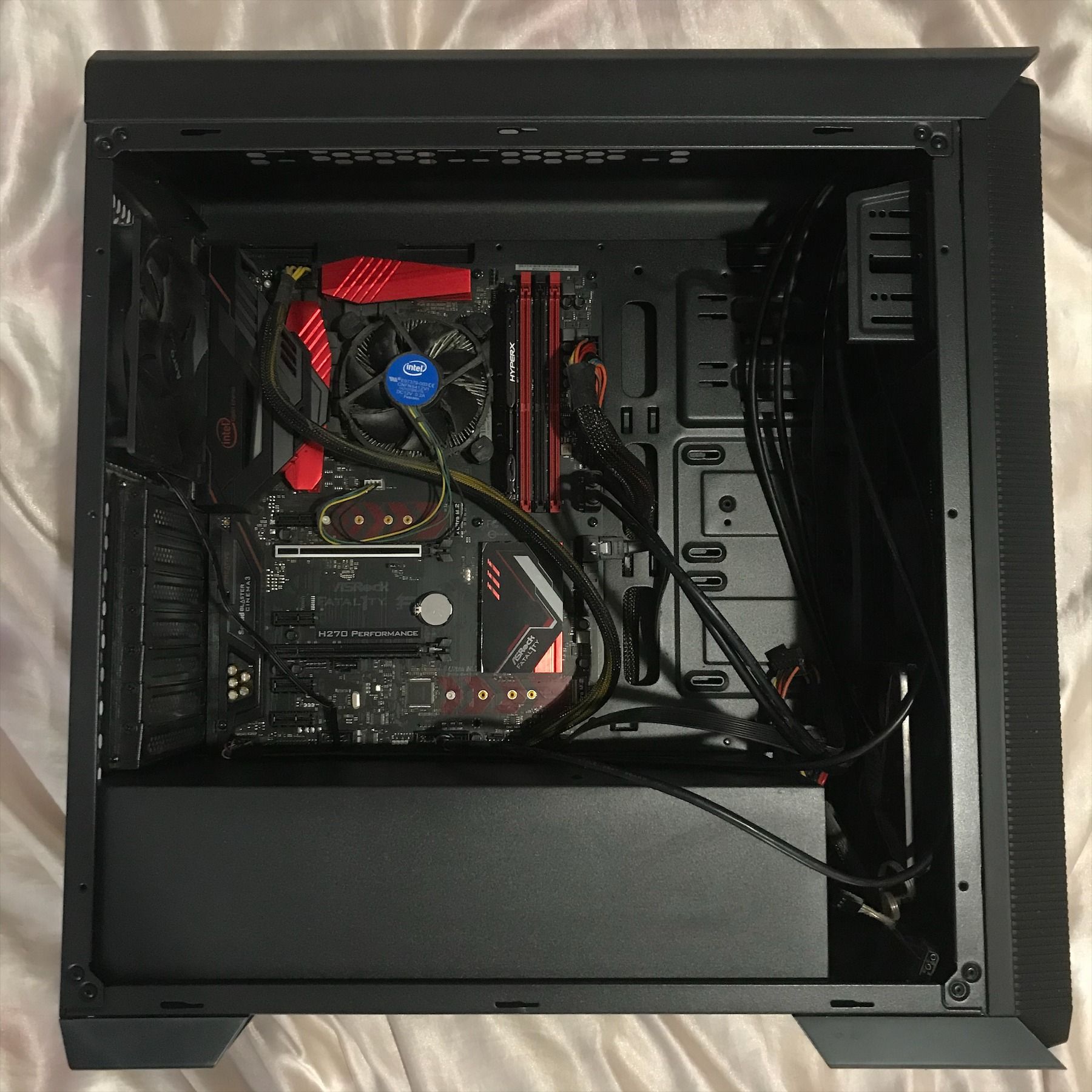 Ігровий ПК/Игровой ПК 3.6ghz, i7-7700