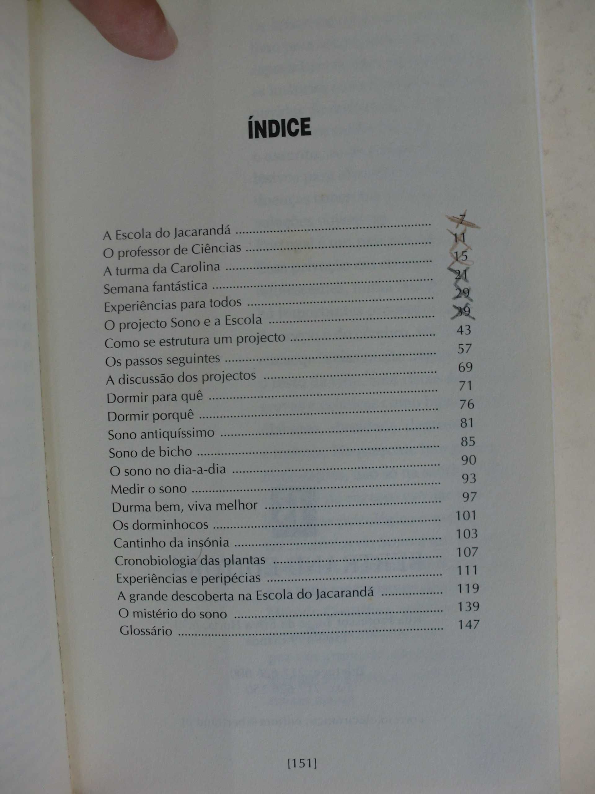 Os Mistérios do Sono
de Teresa Paiva