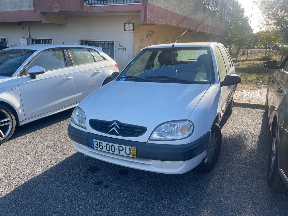 Citroen saxo com 95mil km bem estimado