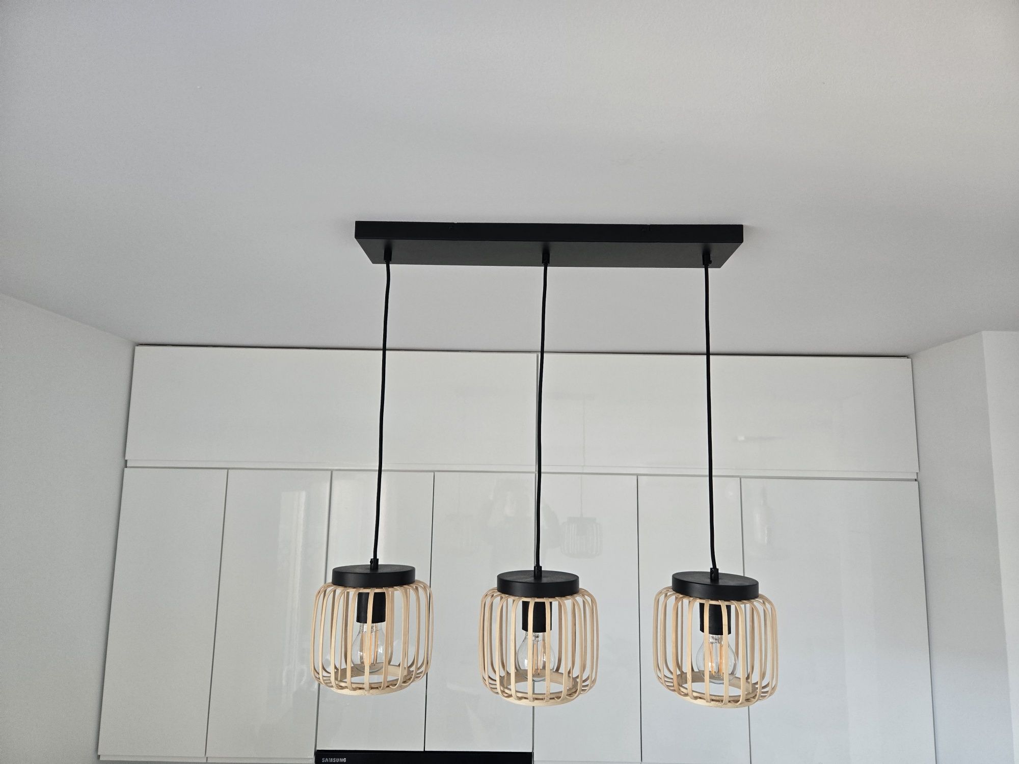 Lampa wisząca pecan czarno- beżowa
