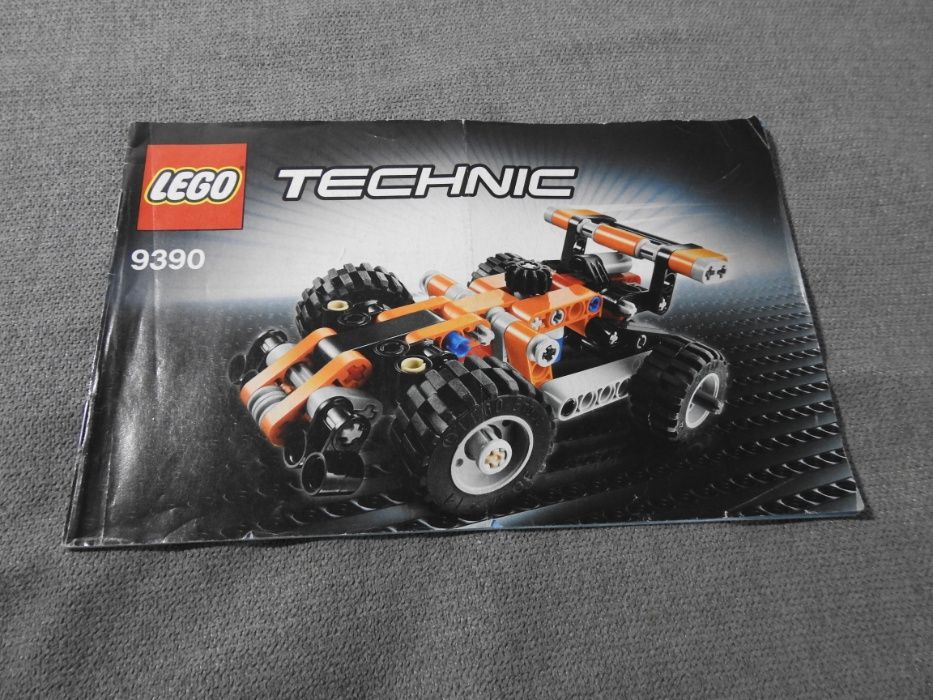 Lego Technic 9390 holownik, / wyścigówka 2w1