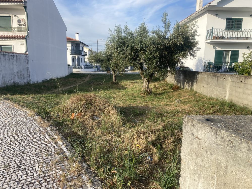 Lote de terreno para construção