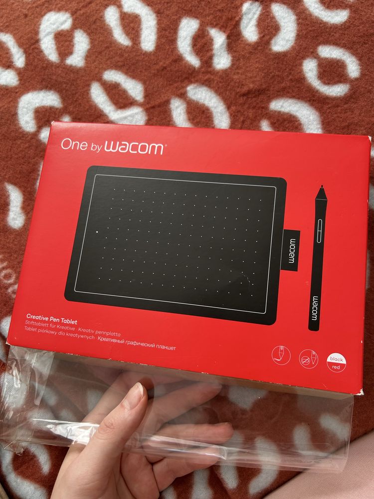 One by Wacom Small