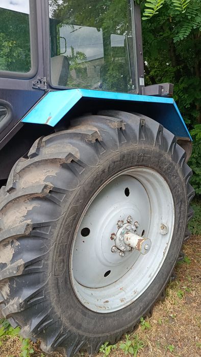 Трактор МТЗ-1221.2, Беларус