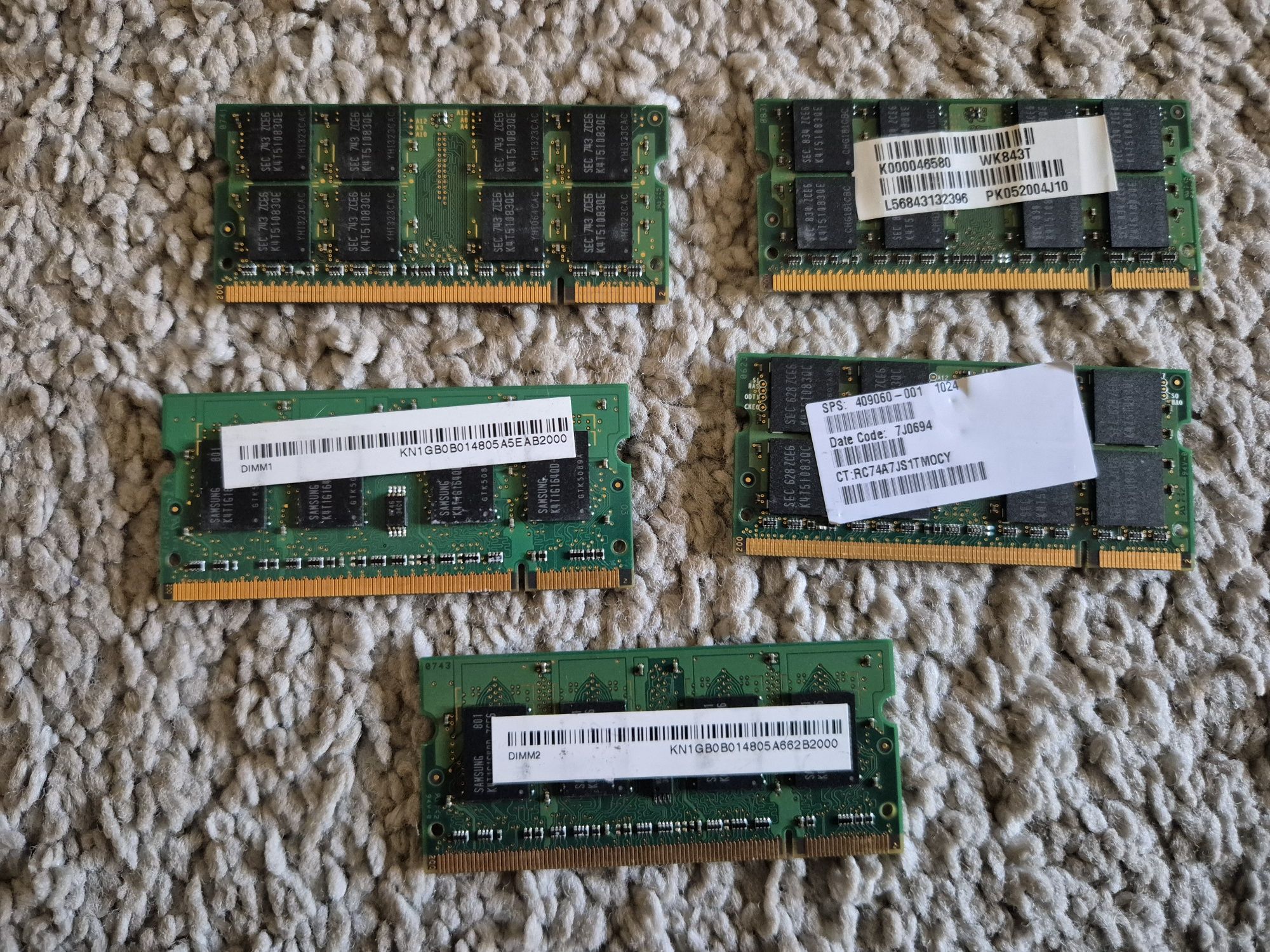 Conjunto de 5 Memórias RAM de Portátil 1G Samsung