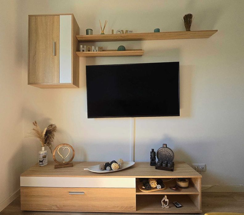 Mobília Sala Completa / Estante / Conjunto Castanho e Branco