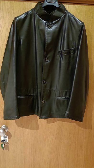 Casaco em pele verdadeira