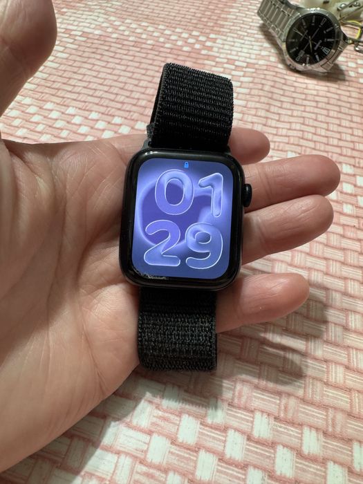 В продаже Apple Watch Se 2 44mm GPS+LTE