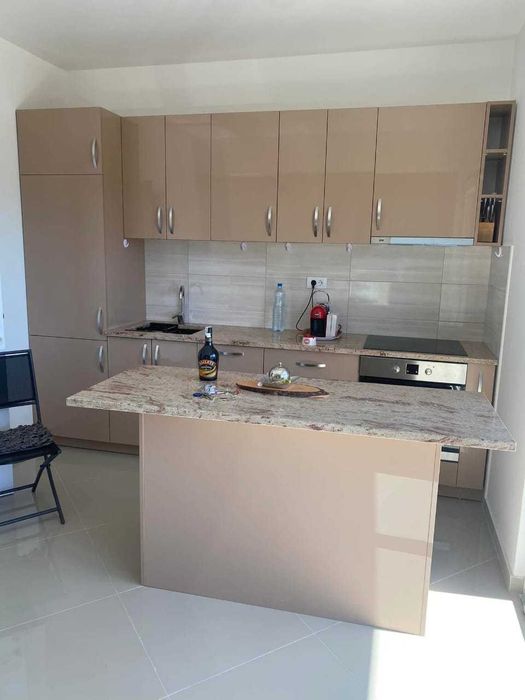 Продається квартира біля моря у місті Бар, Чорногорія!