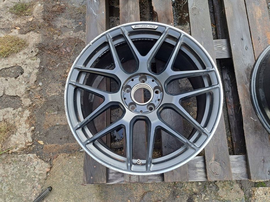 Oryg. Mercedes A-Klasa CLA A177 177 A1774012400 9j 19 AMG A45 a45S 4806