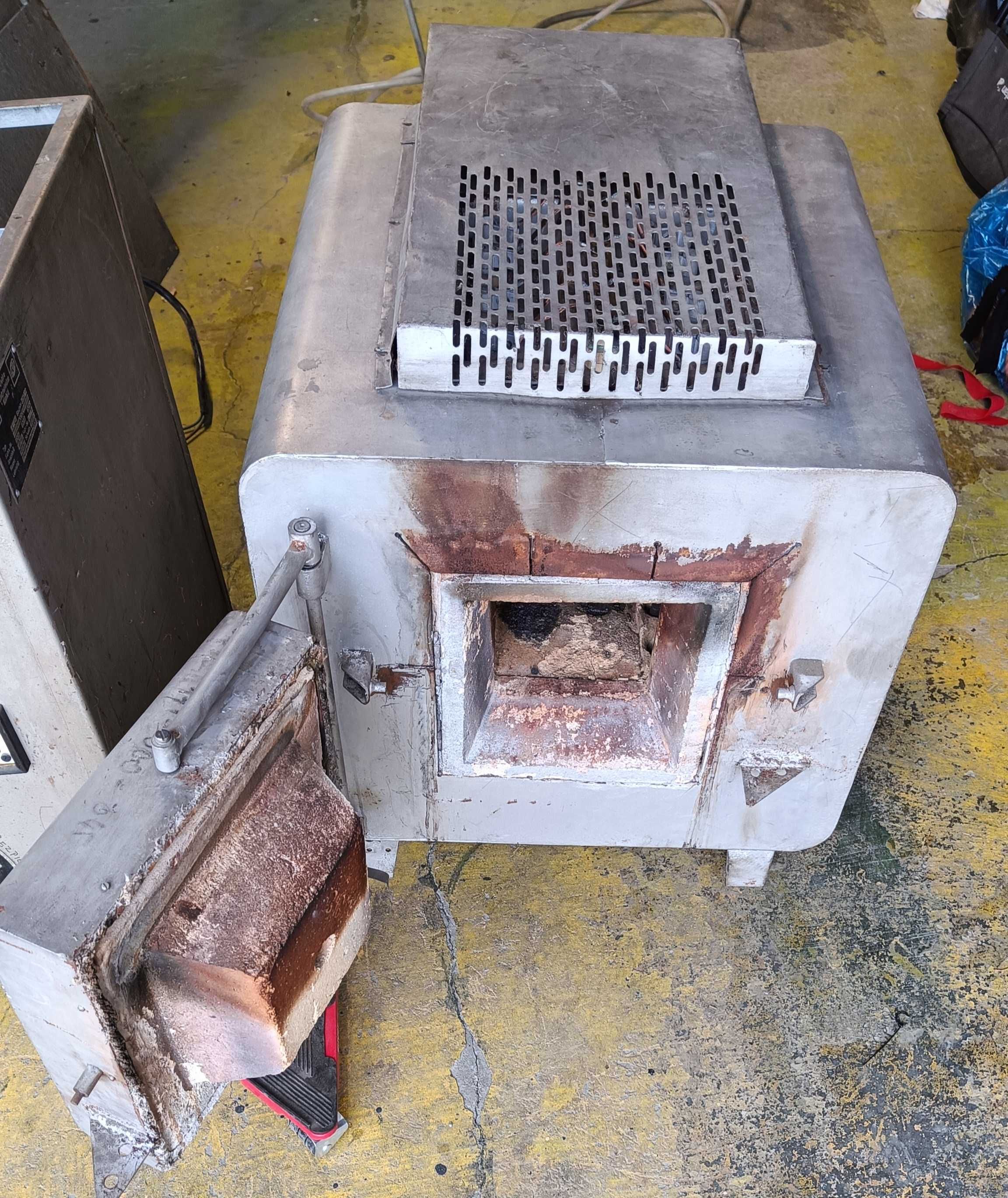 Piec hartowniczy sylitowy - Elcal - 3,8KW - 1350'C