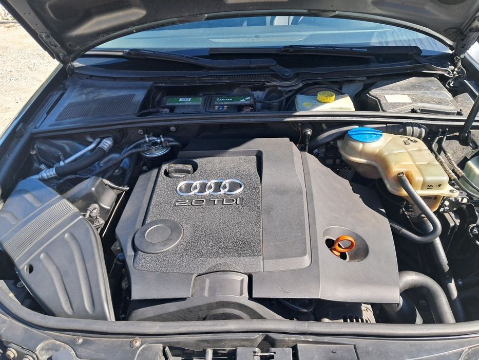 Audi A4 sline  2.0  ,  170cv   em bom estado geral