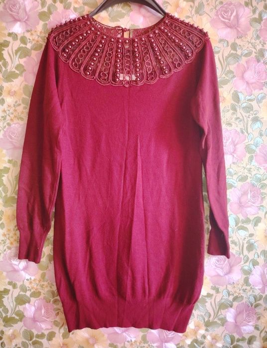 Кофта туника трикотажная вязанная с вышивкой и жемчугом М-Л - XL onesi