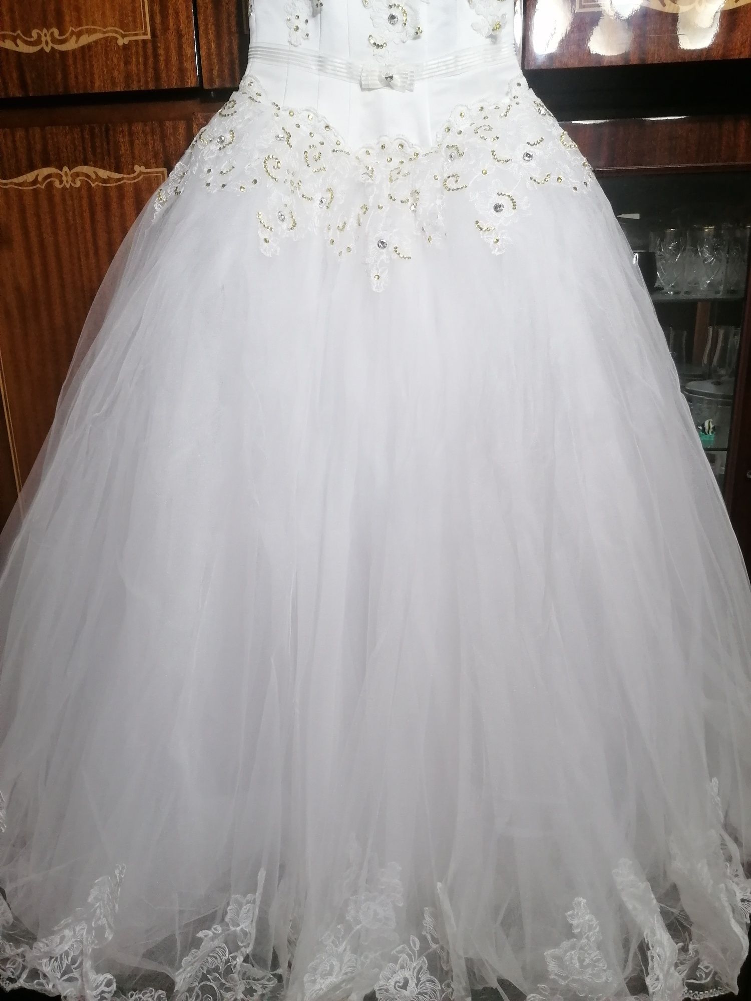 Весільне плаття 46 розмір