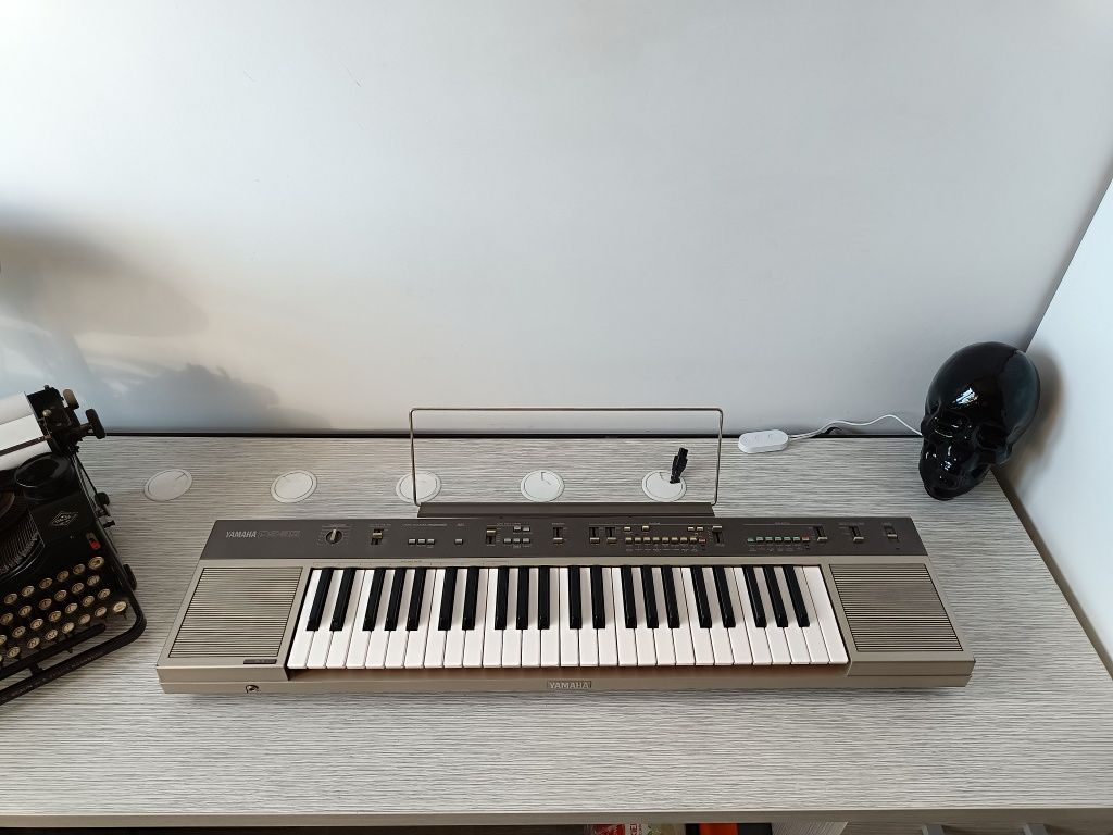 YAMAHA PS-35 , cyfrowe pianino ,syntezator , keyboard, organy ,