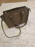 Markowa luksusowa oryginalna torebka Michael Kors model Selma