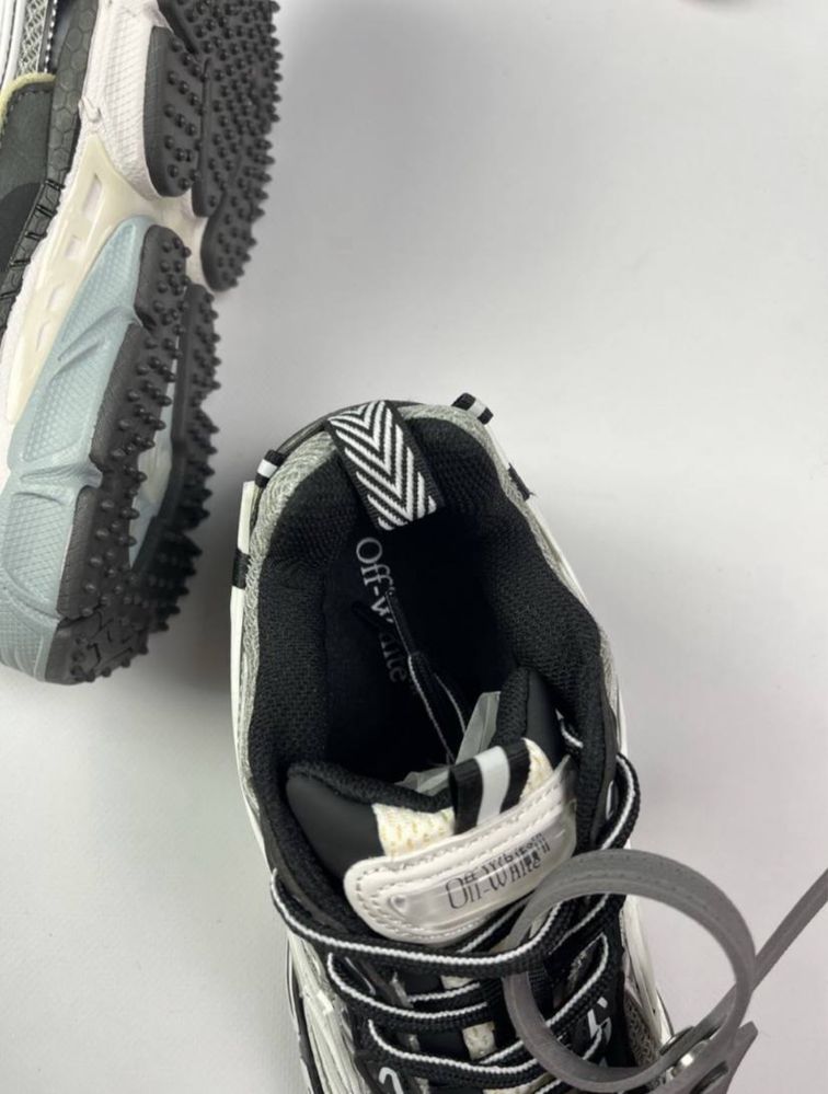 БЕЗ ПЕРЕДОПЛАТ Кросівки Off-White be Right white/black оффвайт