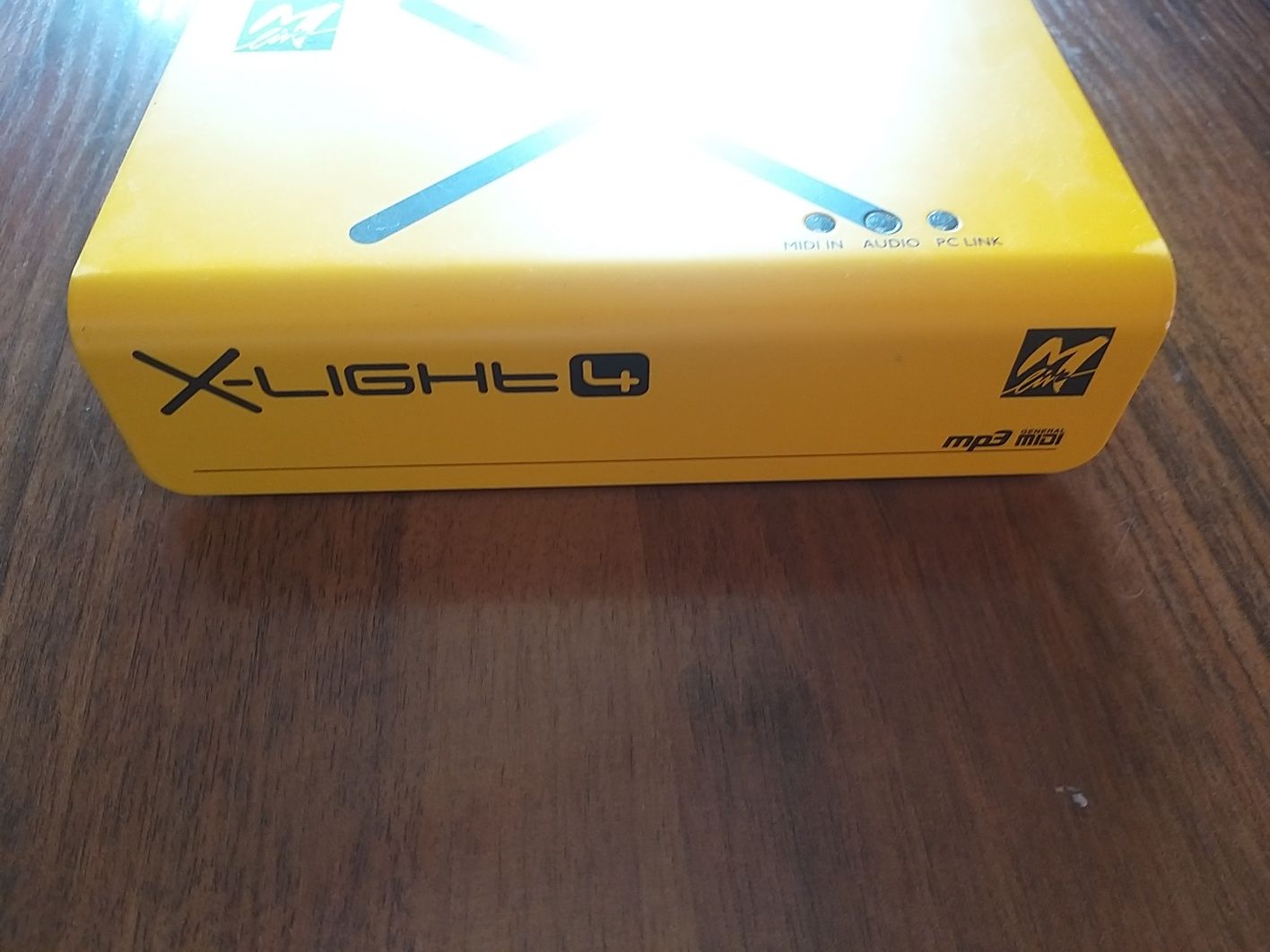 procesor dzwoeku xlight4