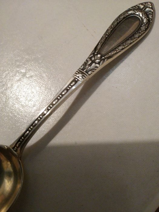 Mała łyżeczka srebro.