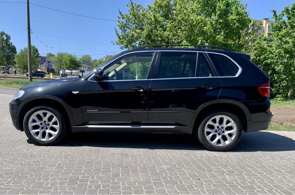 Продам BMW X5 e70 2013 год