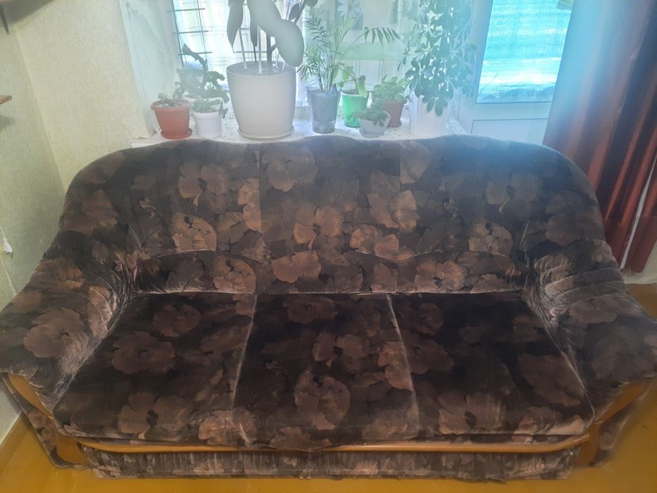 Диван/кровать  для вітальні/спальні