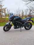 Мотоцикл Bajaj Dominar 400