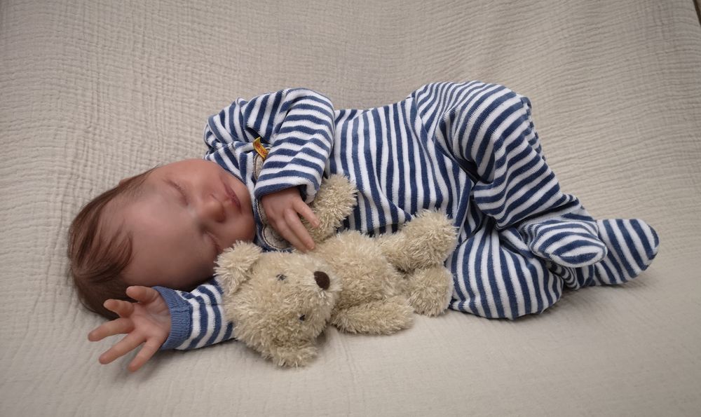 Lalka reborn  oryginał Laura