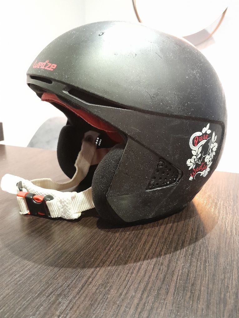 Kask narciarski WAD'ZE 52-55 cm stan używany.