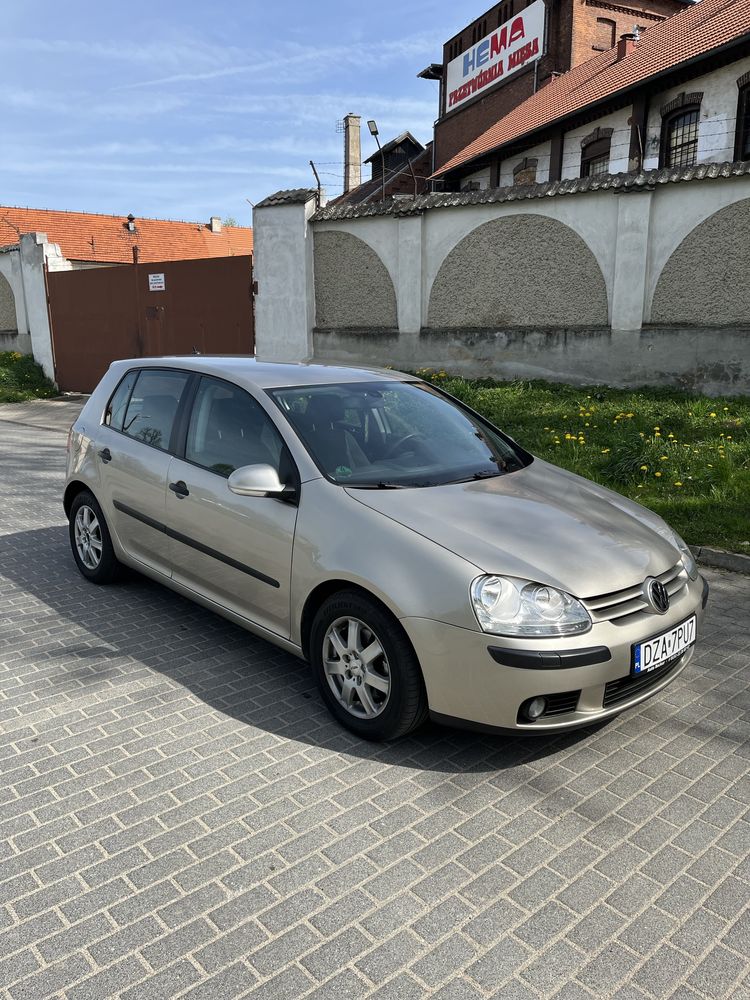 Golf 5, 1.9 TDI/ BKC bez DPFu, skrzynia DSG/bezwypadkowy