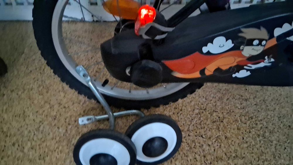 Bicicleta e trotineta