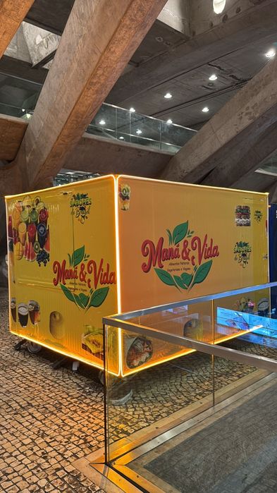 Excelente Negócio: Quiosque em Pleno Funcionamento na Gare do Oriente"