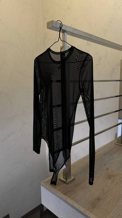 Боді в сіточку від Zara