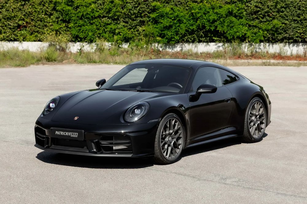 Porsche 911 (992) Carrera