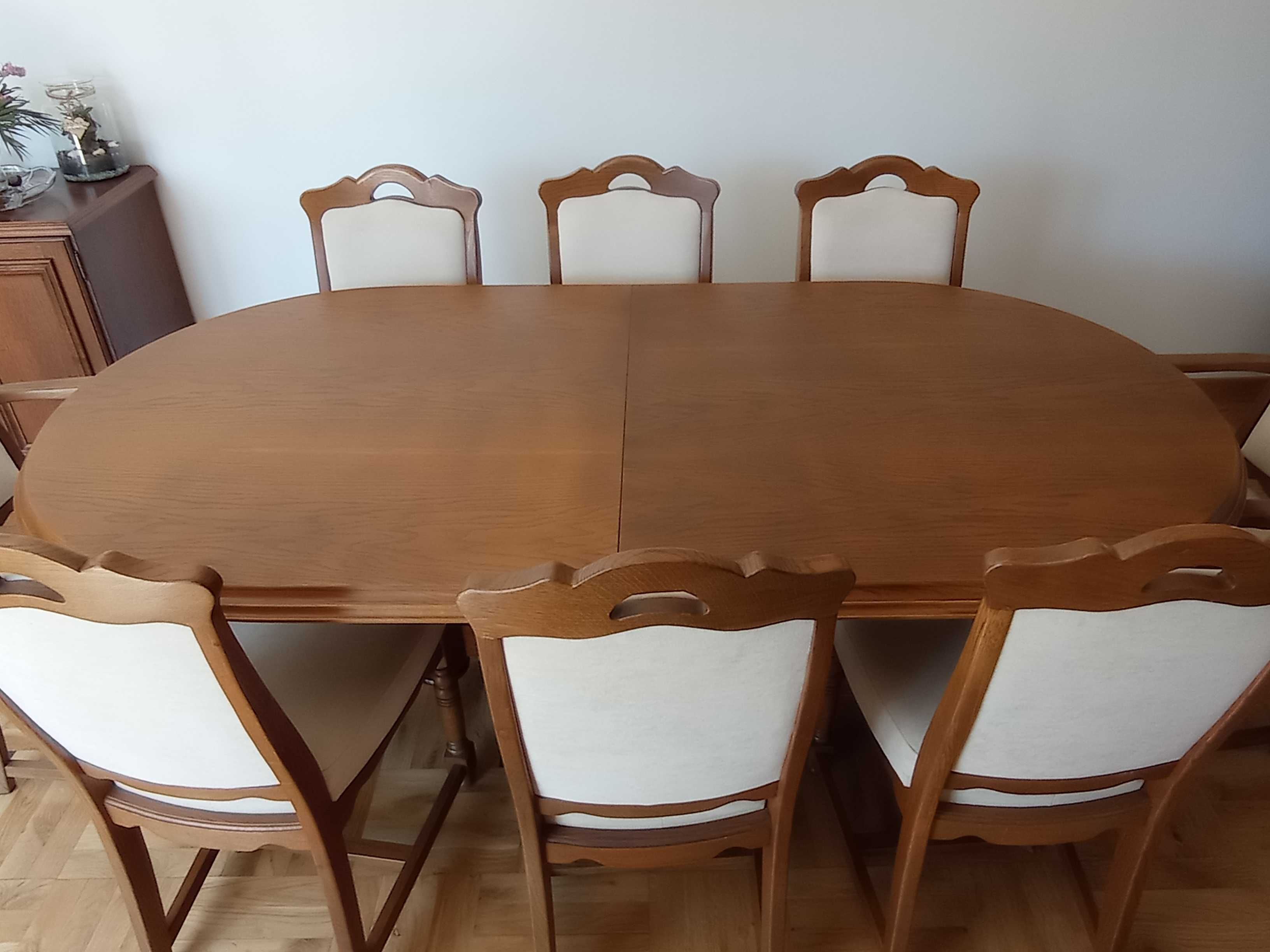 Sprzedam meble pokojowe Stół rozkładany dębowy + 8 krzeseł