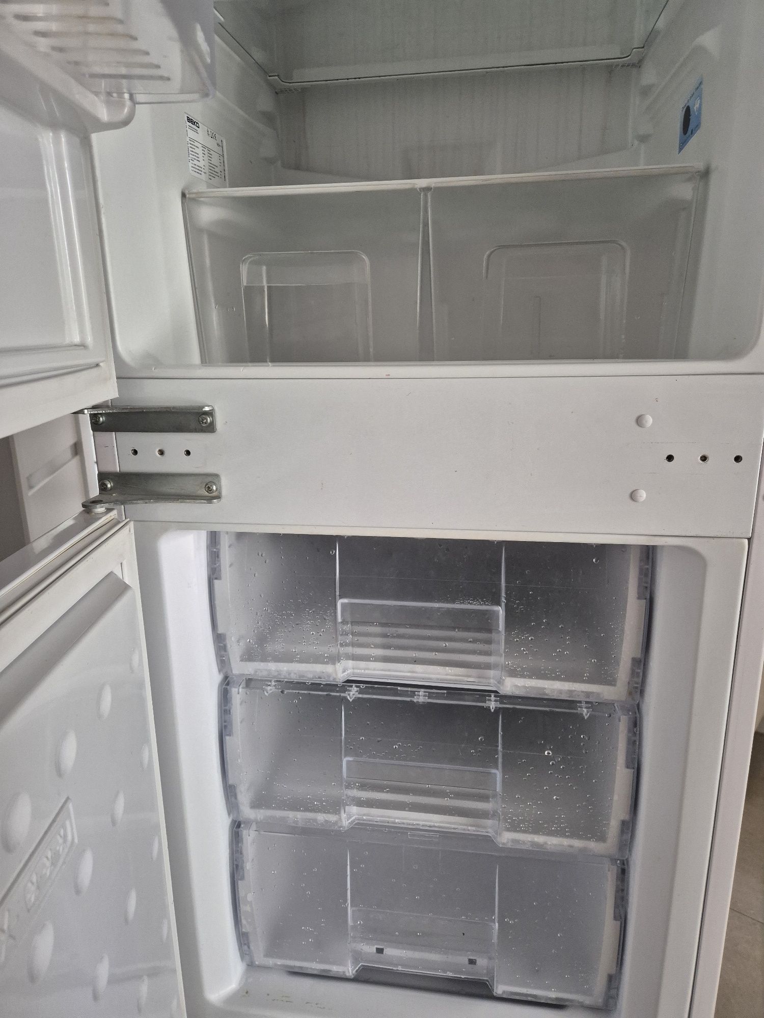 Lodówka beko pod zabudowę