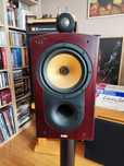 B&W Nautilus 805 wraz ze standami