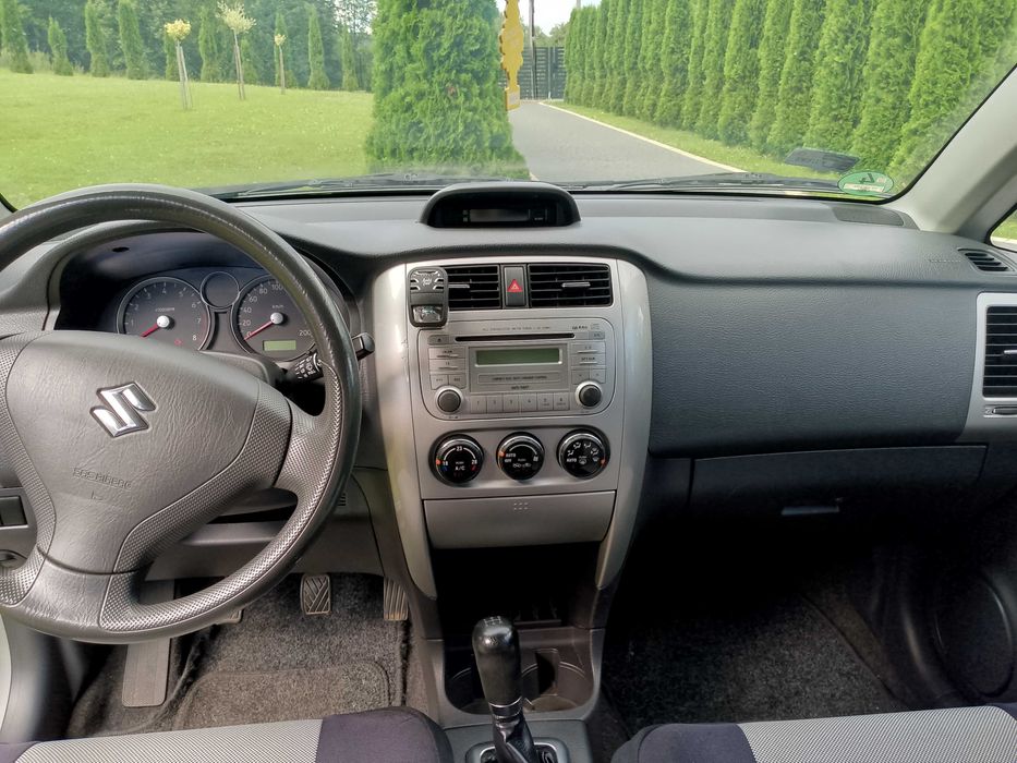 Suzuki Liana 1.3 Hatchback Benzyna