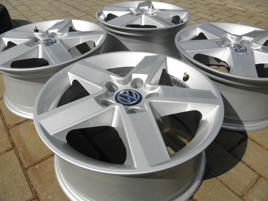 Felgi 16 Seat Altea Leon II Toledo III VW Golf V VI Sharan 5x112 ET45